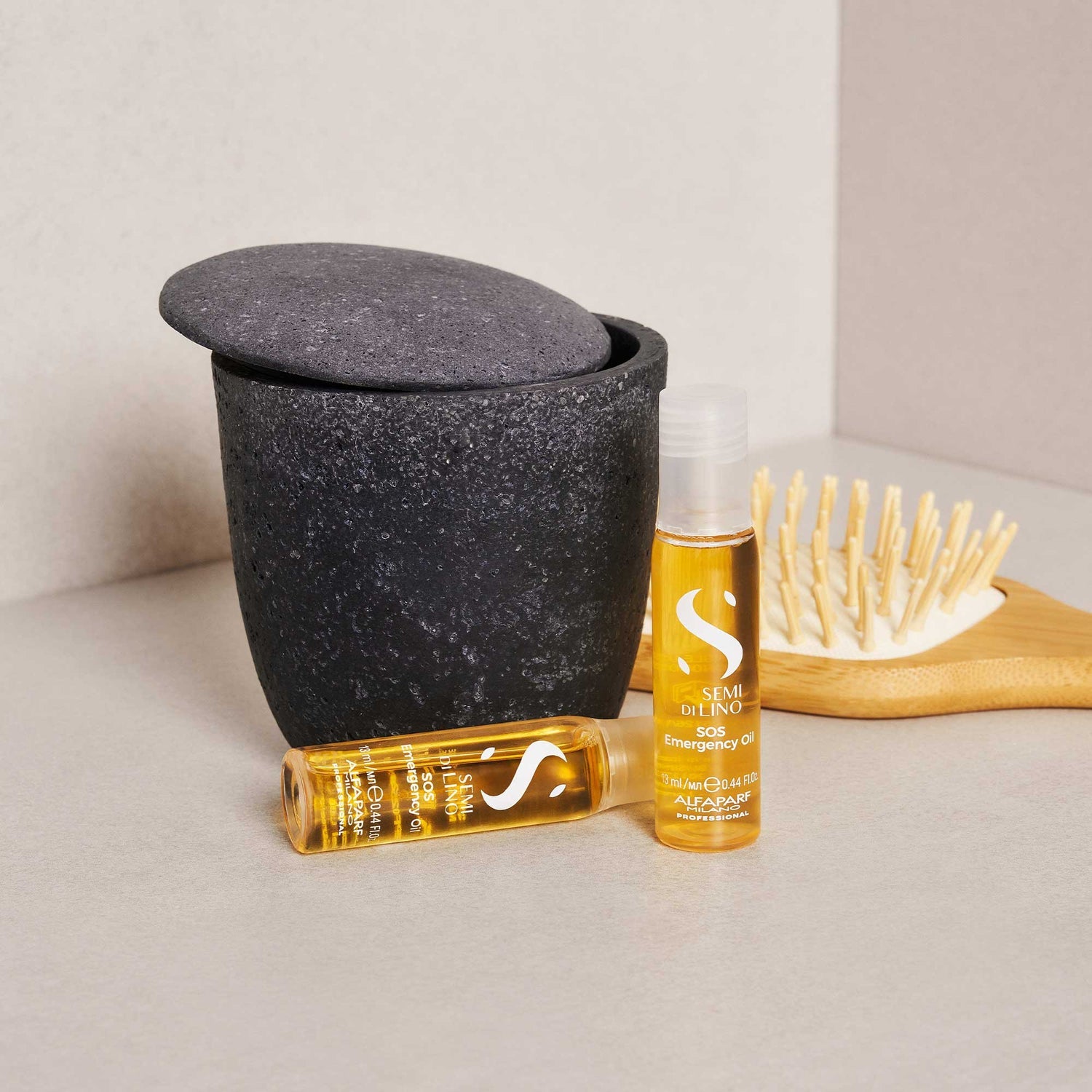 Ampolla Aceite SOS de Emergencia Semi Di Lino Reconstruction para Cabellos Dañados 13 ml