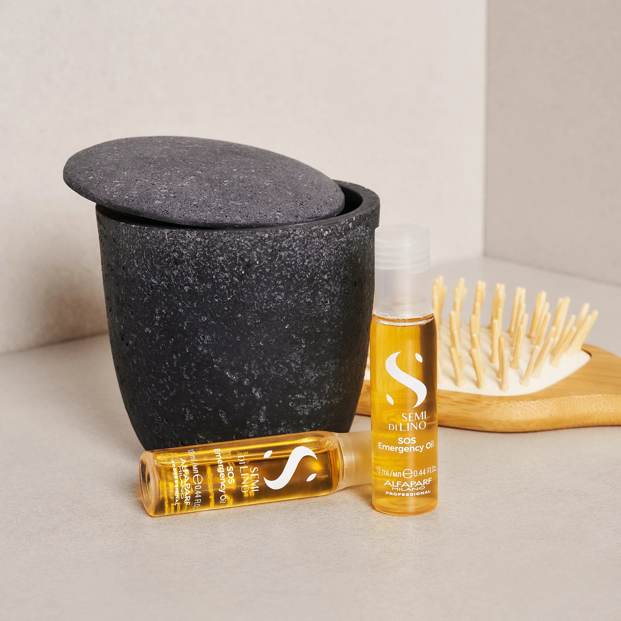 Ampolla Aceite SOS de Emergencia Semi Di Lino Reconstruction para Cabellos Dañados 13 ml