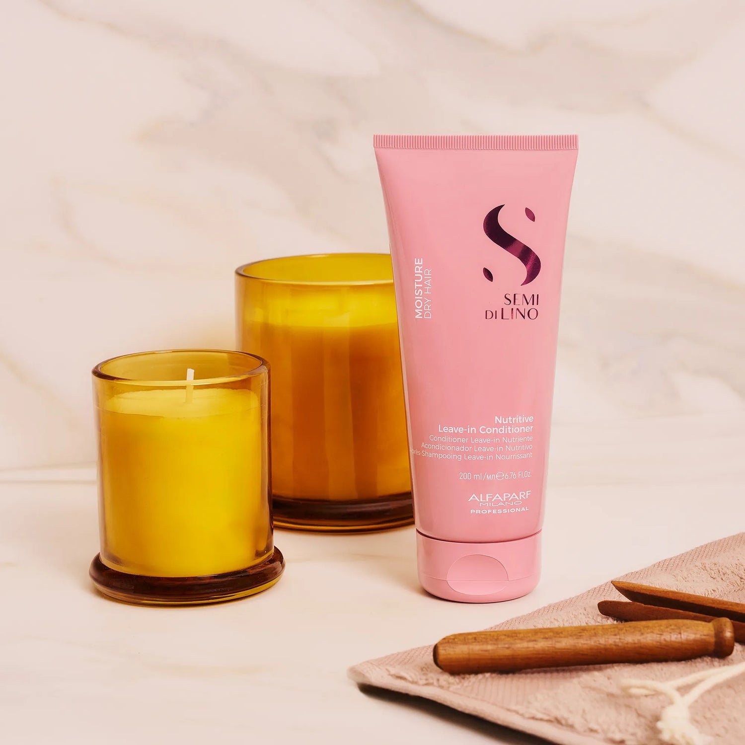 Acondicionador nutritivo sin enjuague para cabello seco – Suavidad, brillo y control sin peso | Semi Di Lino Moisture 200ml