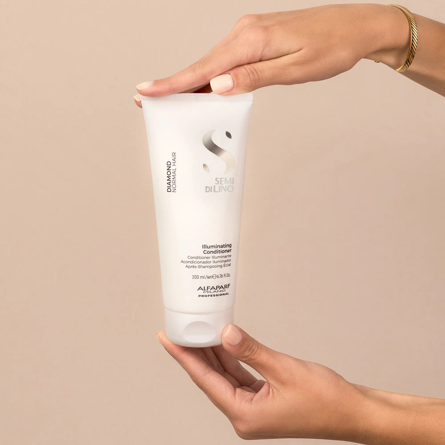 Acondicionador Semi Di Lino Diamond Illuminating Brillo para Cabello Normal 200 ml