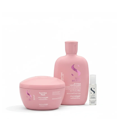 Set de cuidado capilar: mascarilla y champú hidratante rosa con frasco pequeño